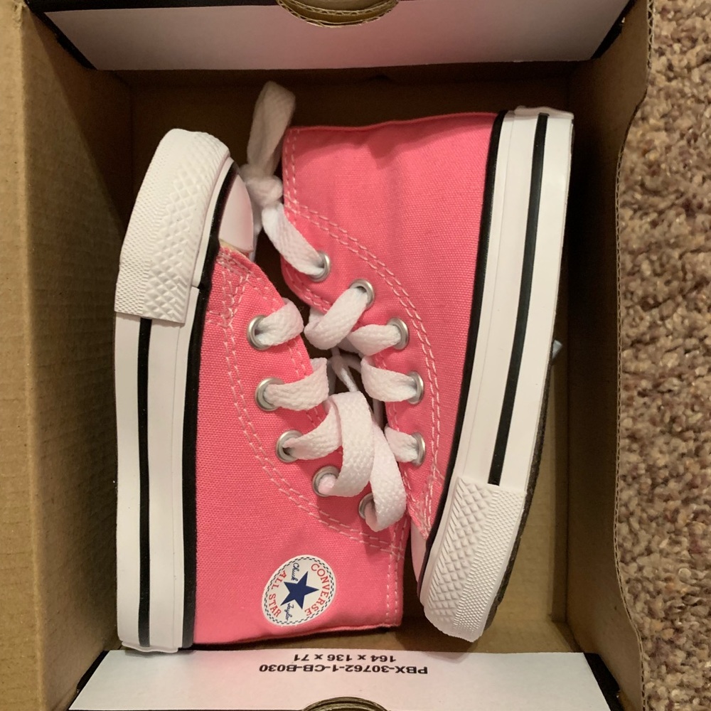 Brand new Allstar Converse!
